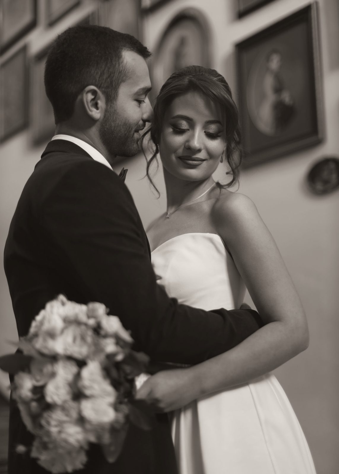 Casal abraçado